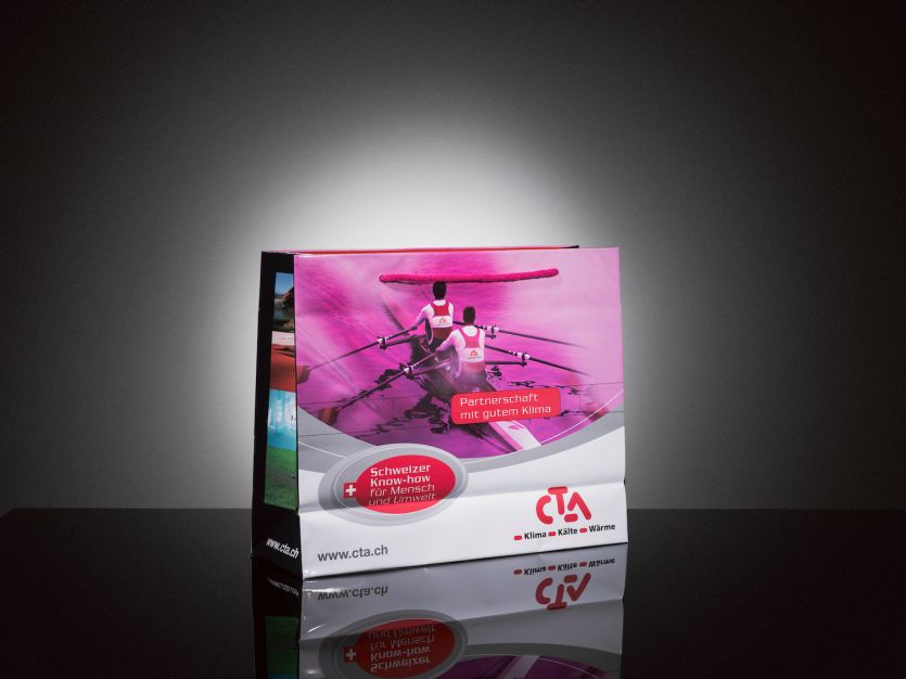 KordelTragetasche Papier  170gr Papier gestrichen GlanzLaminage Baumwollkordel 50cm